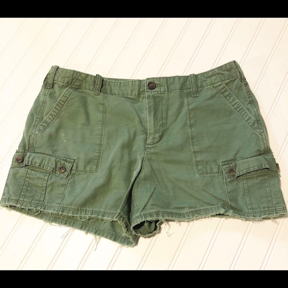 Gap shorts